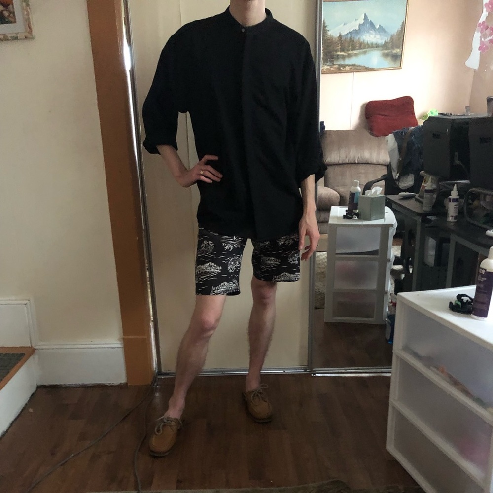 Geoffrey Beene Colarless Button Down Shirt